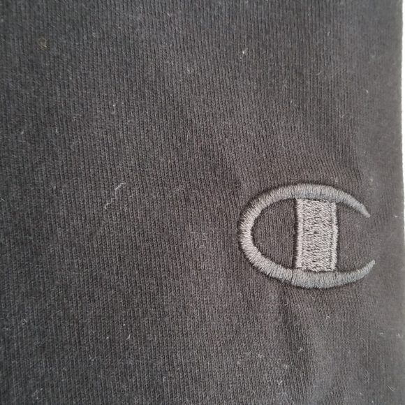 Champion Cotton Blend Graphic Logo Vneck Shirt - Picture 4 of 5